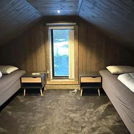 Feriehus Gemuetliche Huette In Traumhafter Auf 1000 M
