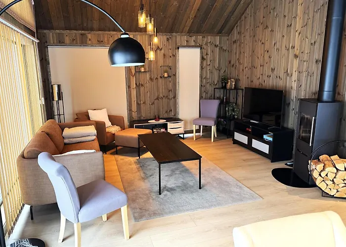 Ferienhaus Gemütliche Hütte In Traumhafter Auf 1000 M